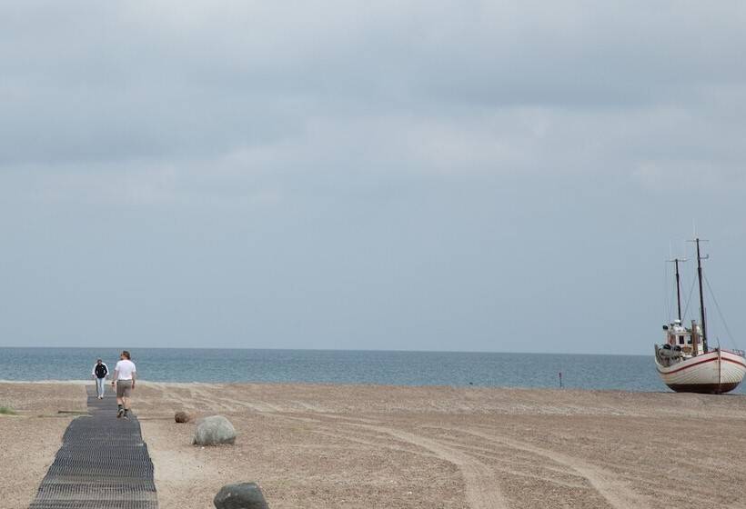 בית מלון כפרי Rønnes