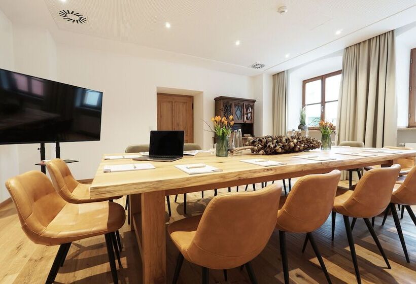 فندق Schattenhofer Braugasthof