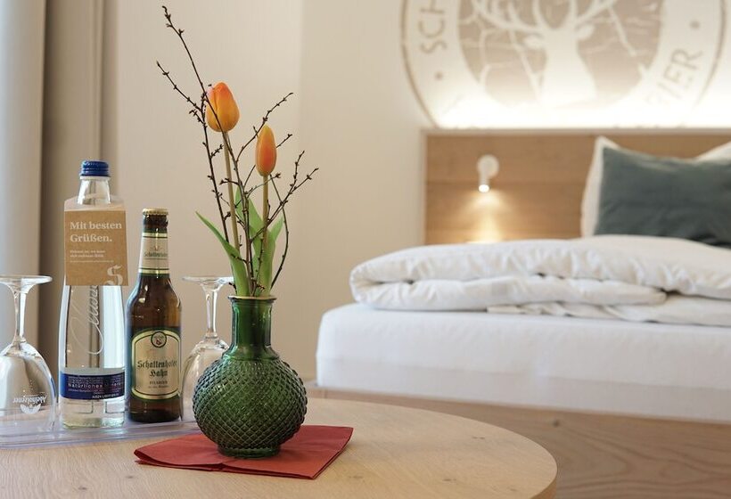 فندق Schattenhofer Braugasthof