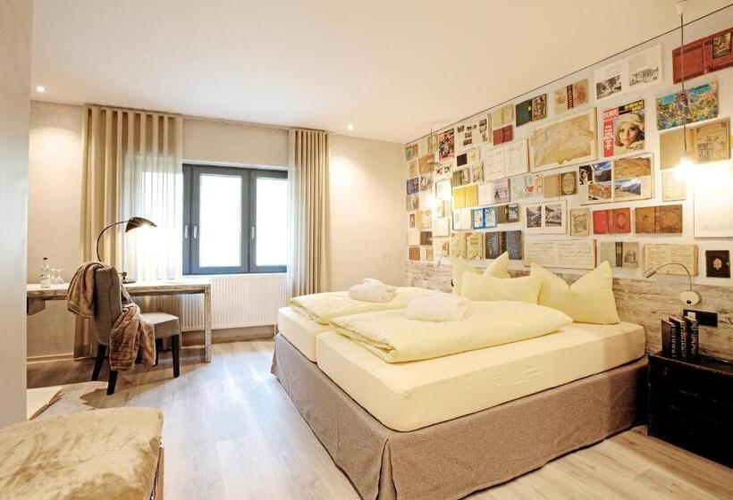 בית מלון כפרי Schmiede7