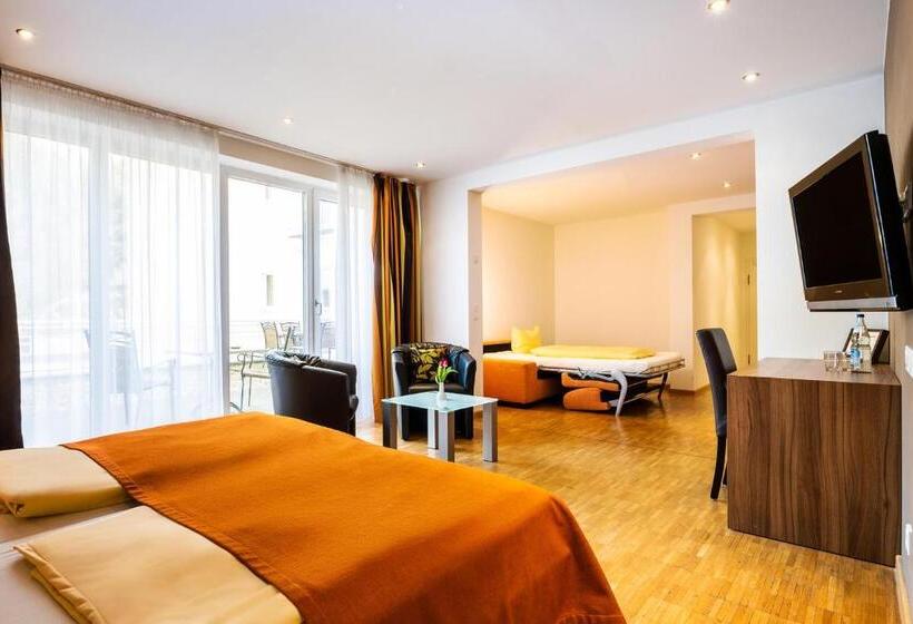 호텔 Schroeders Stadtwald