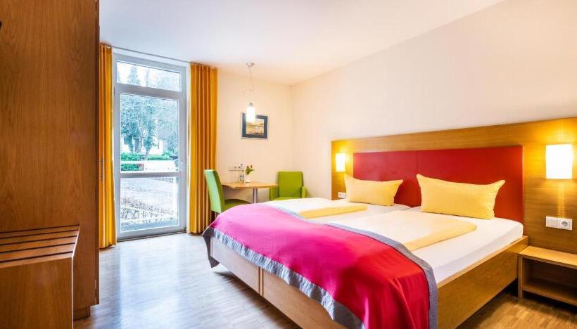 호텔 Schroeders Stadtwald