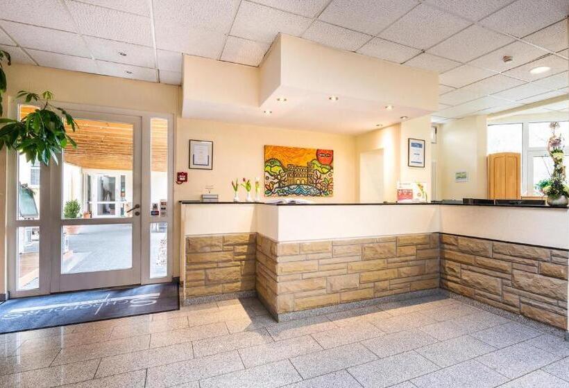 호텔 Schroeders Stadtwald