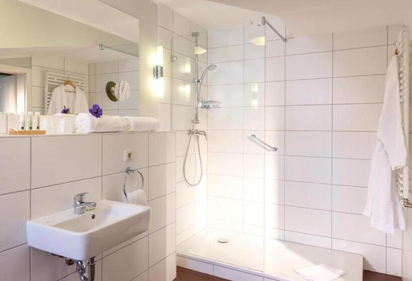 호텔 Seeschloss Sellin