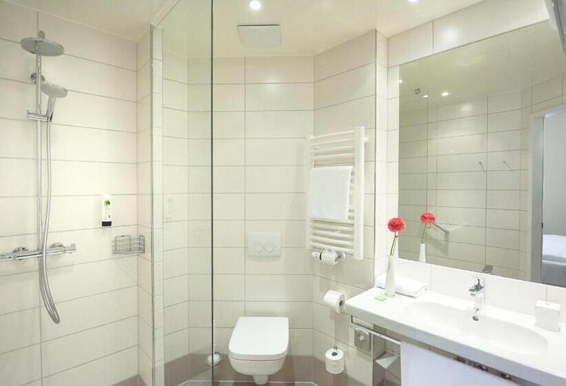 호텔 Seeschloss Sellin