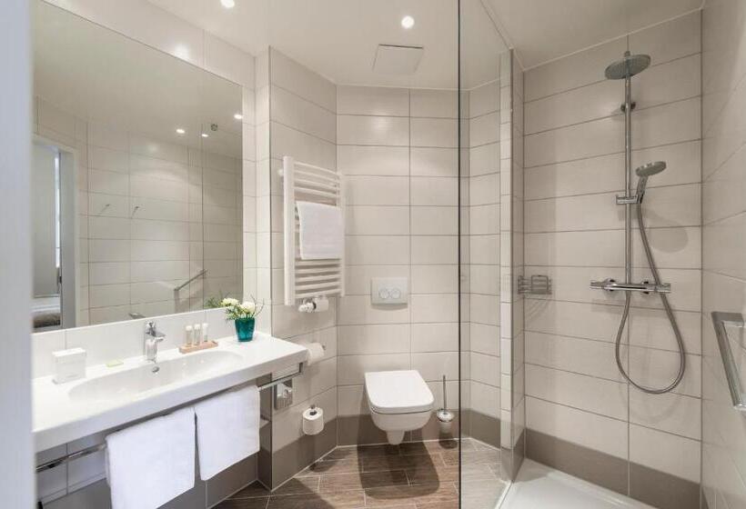 호텔 Seeschloss Sellin