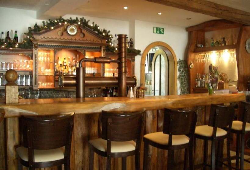 호텔 Tiroler Landgasthaus