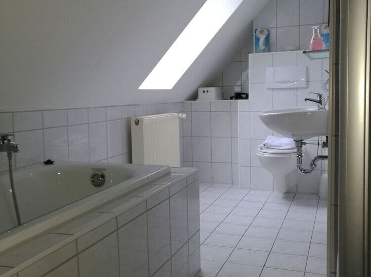 בית מלון כפרי Villa Alice