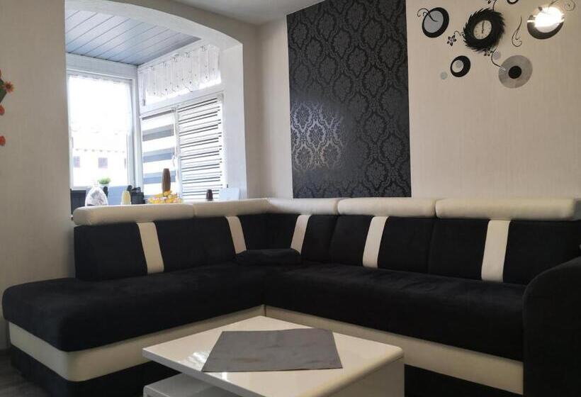 בית מלון כפרי Villa Alice