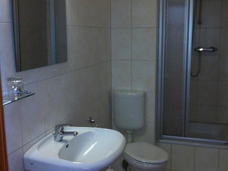 酒店 Zum Goldenen Löwen