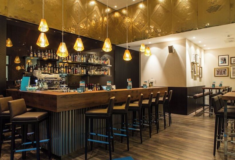 Motel One Leipzigaugustusplatz