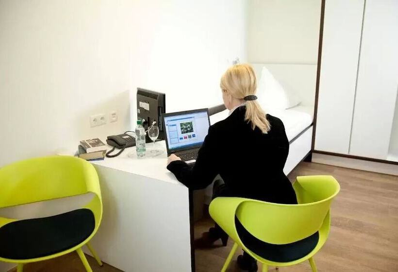 Rosa Flesch Hotel Und Tagungszentrum