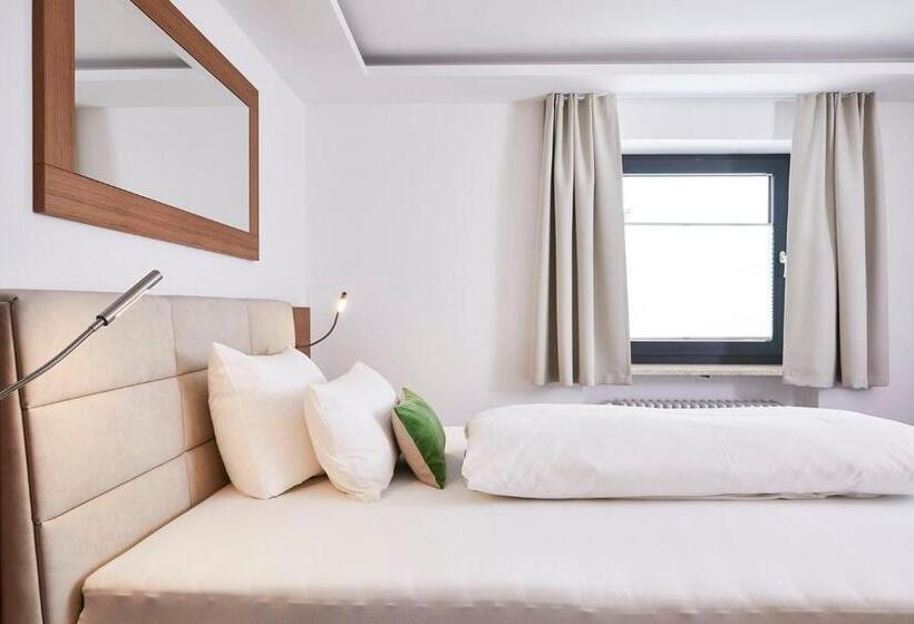 Rosenstock   Erwachsenenhotel   Adults Only 15 Plus