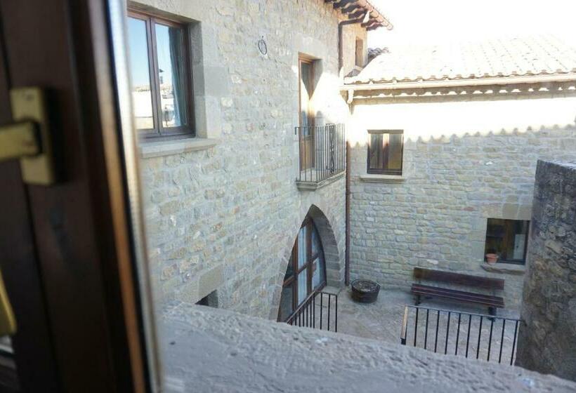 Albergue De Sos Del Rey Católico