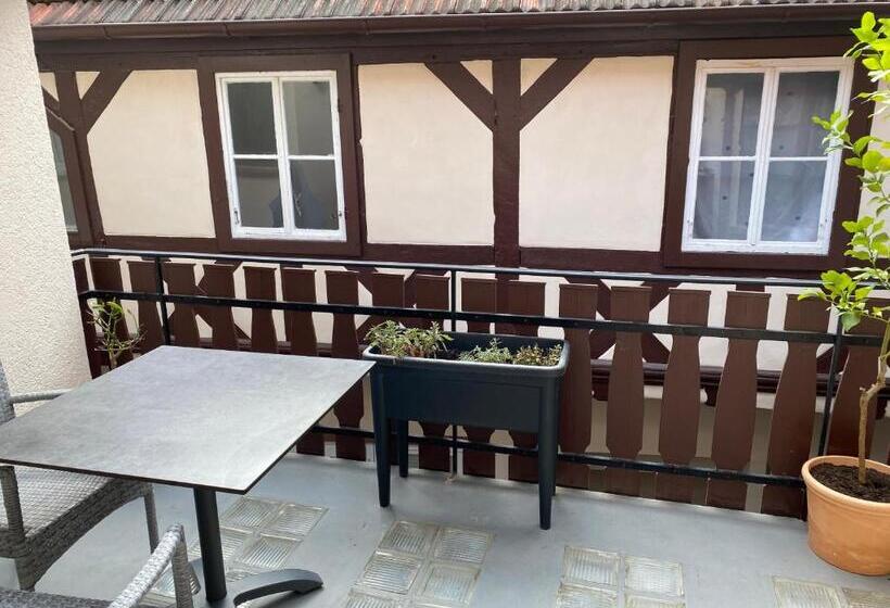 הוסטל Gasthaus Zur Sonne