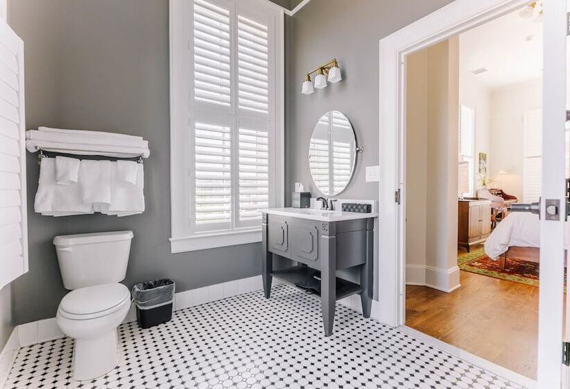 فندق صغير The Inn At Foster Falls