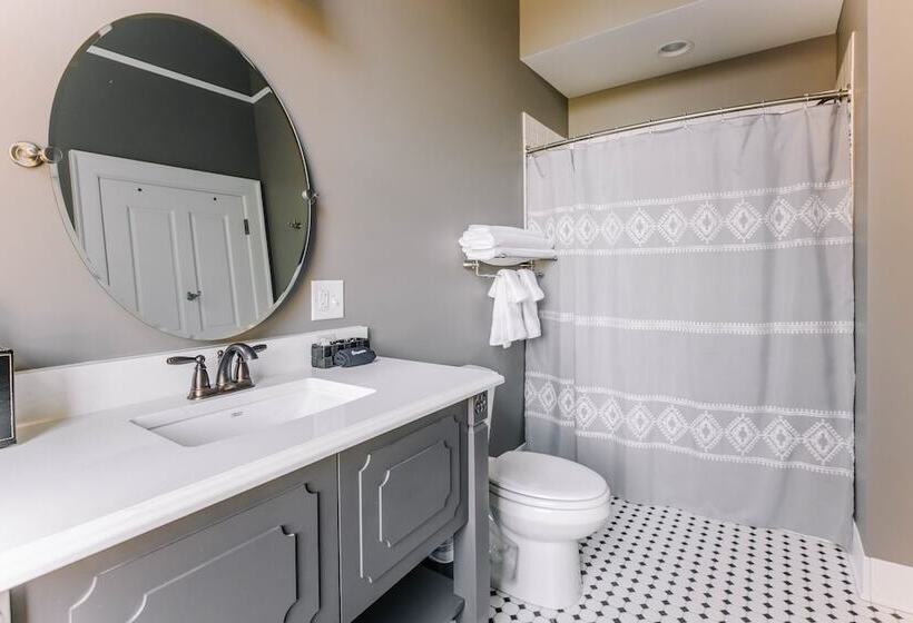 فندق صغير The Inn At Foster Falls