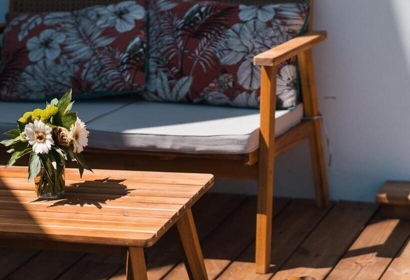 تختخواب و صبحانه Biarritz Surf Lodge Chambre D Hôtes