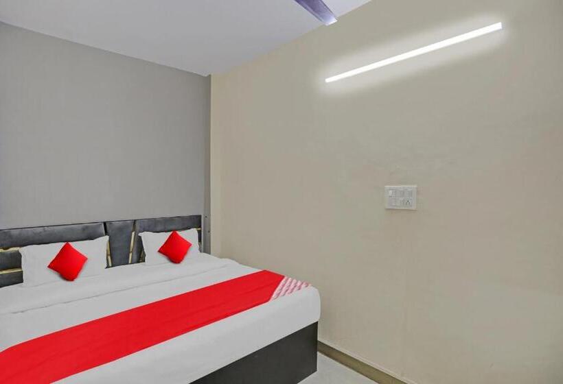 Flagship Hotel Delight In Near Worlds Of Wonder