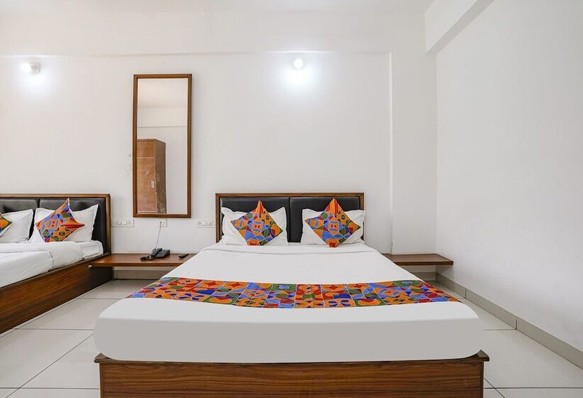 فندق Fabexpress Royal Inn