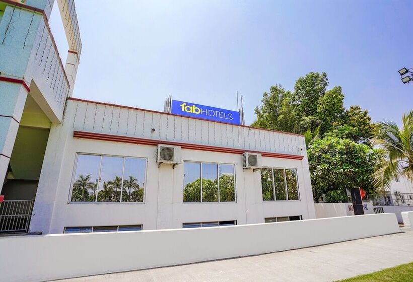 فندق Fabexpress Royal Inn