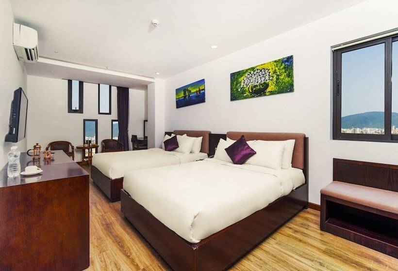 هتل Golden Sun Apartment By New Sky Travel