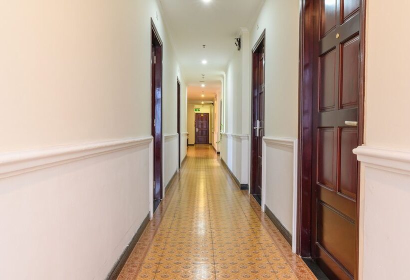 هتل Golden Sun Apartment By New Sky Travel