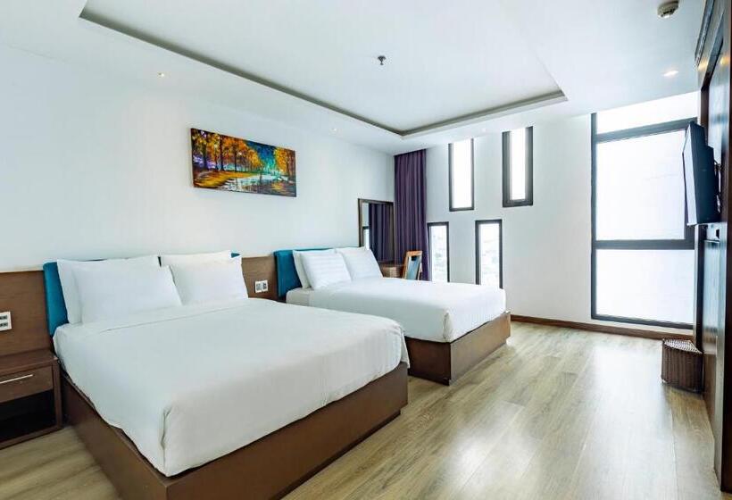 هتل Golden Sun Apartment By New Sky Travel