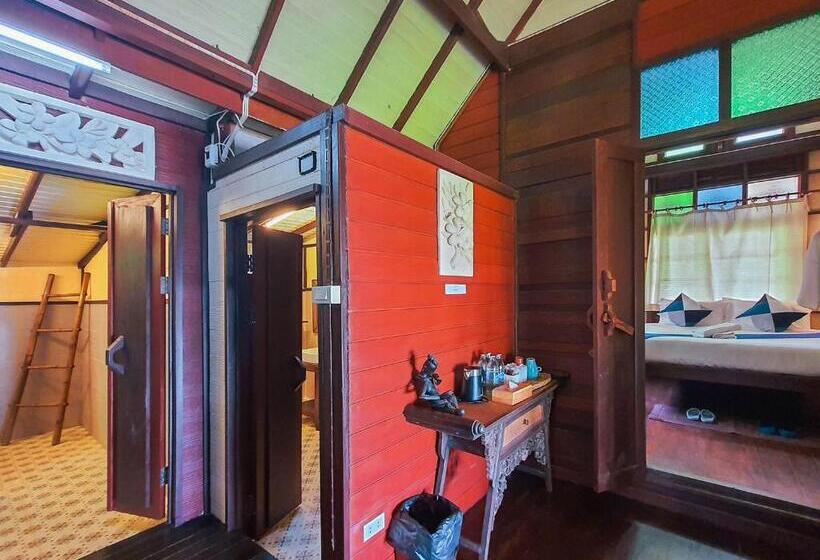 فندق Baan Thong Ching Resort