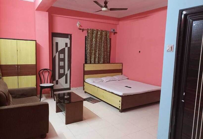 فندق Barsha Resorts Pvt Ltd