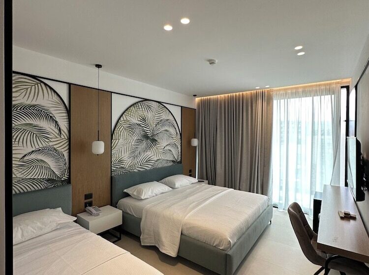 Отель Colosseum