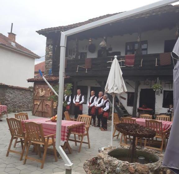 هتل Etno Kuca Petrovic