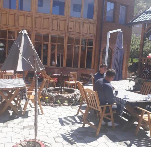 هتل Etno Kuca Petrovic