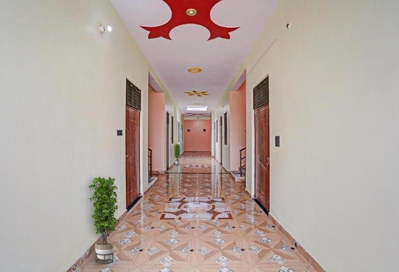 Отель Flagship City