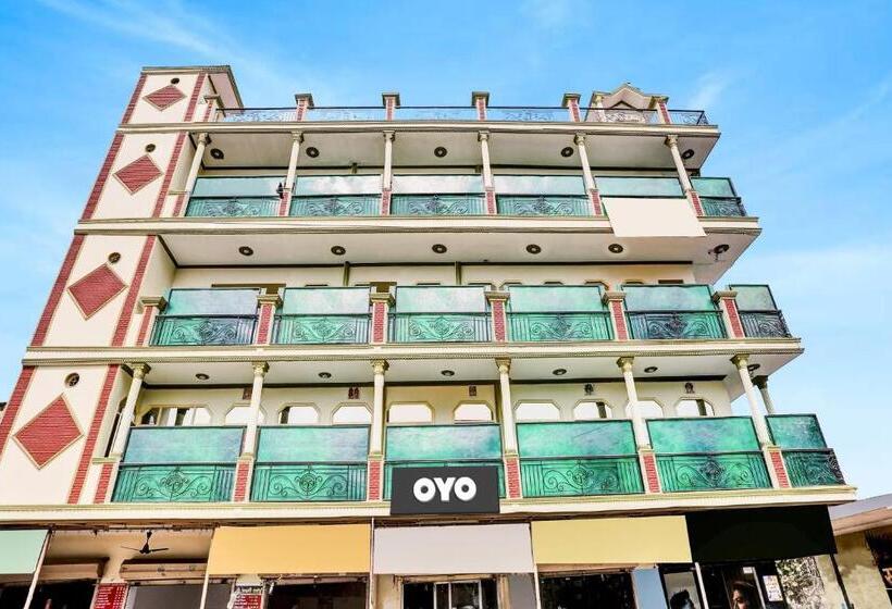 호텔 Flagship Friends Guest House