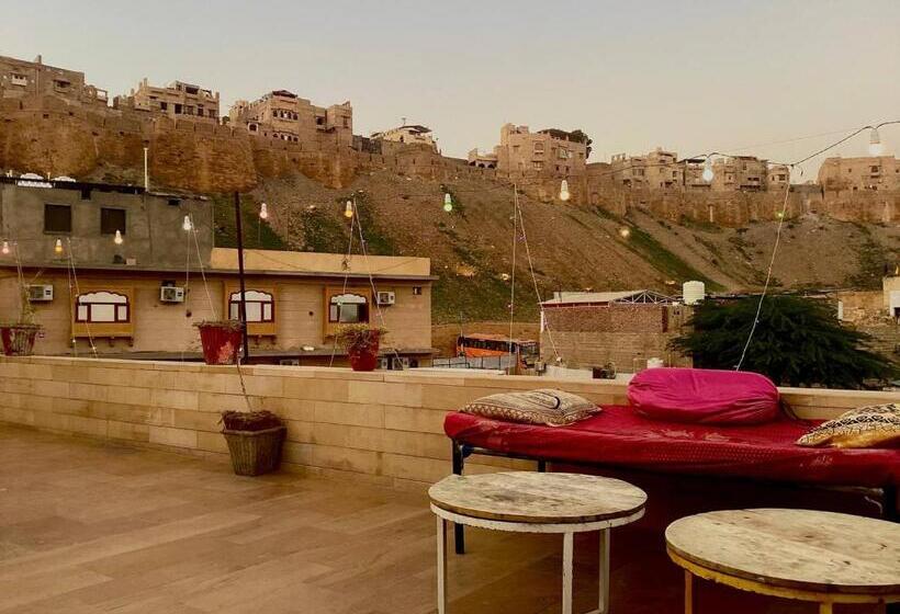 هتل Mamamia Jaisalmer