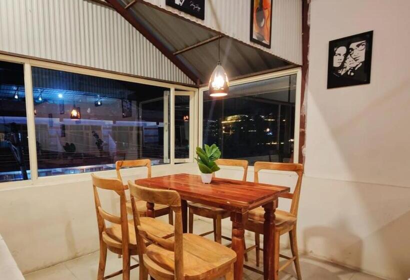 هتل Narayana Guest House