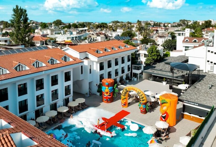 ホテル Saint Star Kemer   Adult Only +16