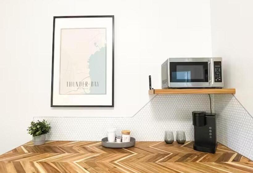 فندق Lake Superior Boutique