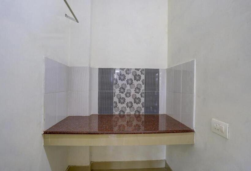 호텔 Spot On Ocean Ac & Non Ac