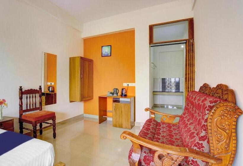 호텔 Spot On Ocean Ac & Non Ac