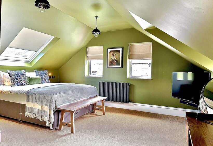 فندق Rooms Above Sugar Boat