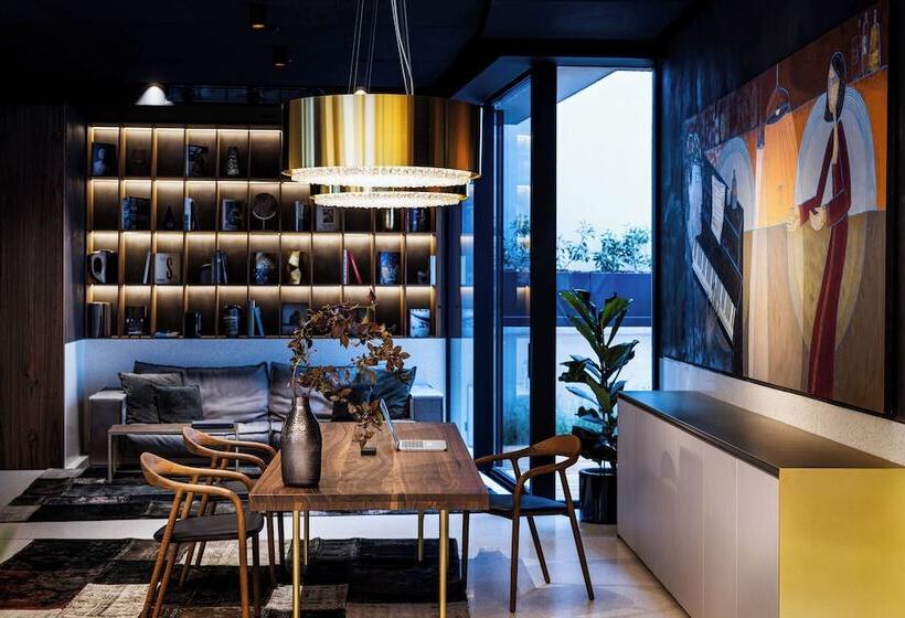 Juno Hotel Sofia, A Member Of Design Hotels