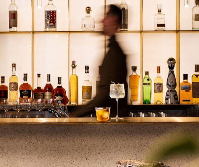 Juno Hotel Sofia, A Member Of Design Hotels