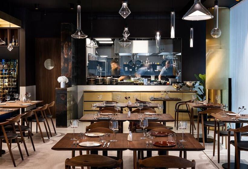 Juno Hotel Sofia, A Member Of Design Hotels