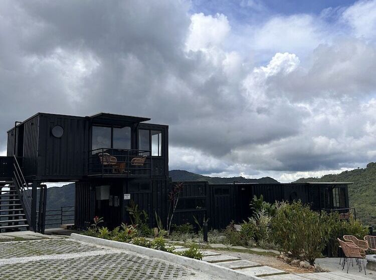 Nomada Republic Hotel El Valle