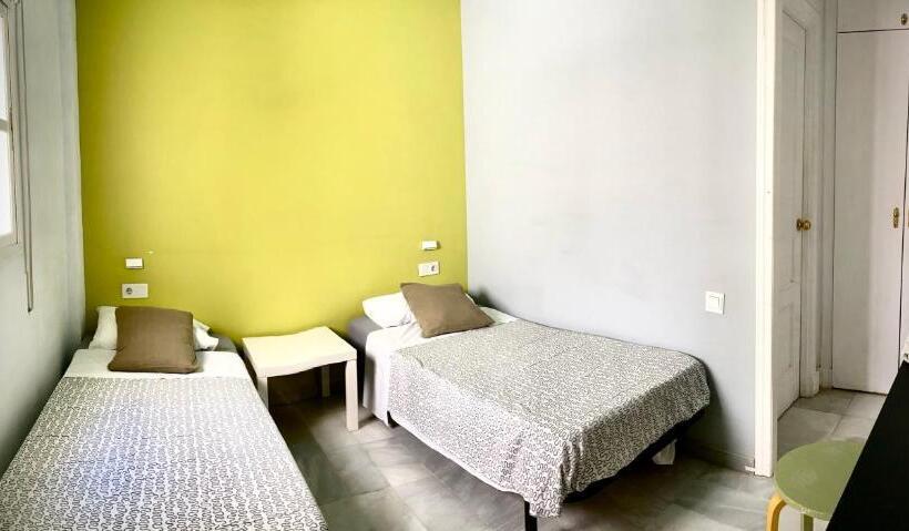 פנסיון Hostal Baobab