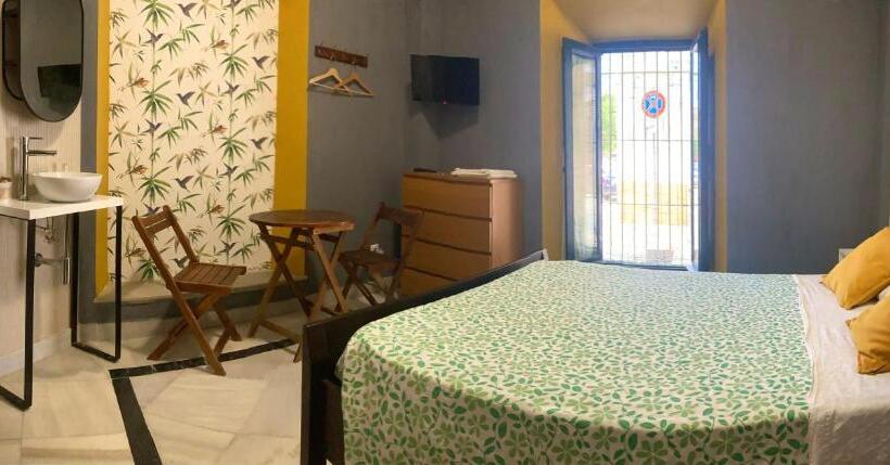 פנסיון Hostal Baobab