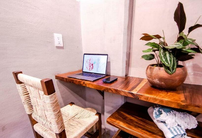 پانسیون Nectar Hotel, Cafe, Cowork   Adults Only