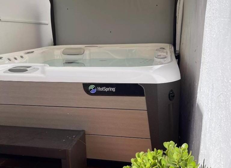 پانسیون Terra Aloé